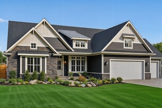 W212N6831 Fairview Dr, Menomonee Falls, WI 53051