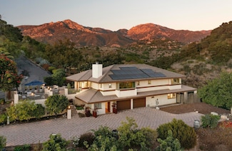 702 E Calle Laureles, Santa Barbara, CA 93105
