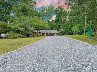 5326 Nola St, Trinity, NC 27370