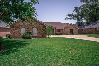 205 Lakewood Dr, Longview, TX 75604