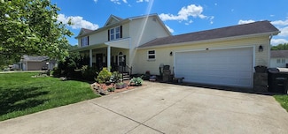 96 Tomahawk Dr, Louisa, KY 41230