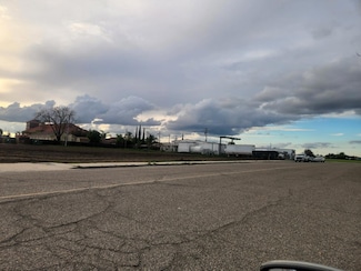 118 N 9th St, Fowler, CA 93625