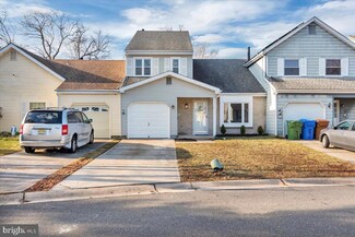23 Hamilton St, Swedesboro, NJ 08085