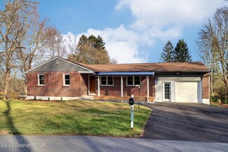 1206 Christopher St, Stroudsburg, PA 18360