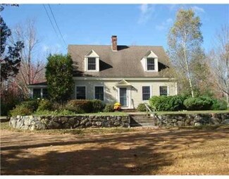1459 Newbury Neck Rd, Surry, ME 04684