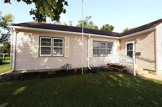 214 S 1st St, Ogden, IA 50212