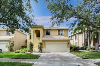 5024 Heron Place, Coconut Creek, FL 33073