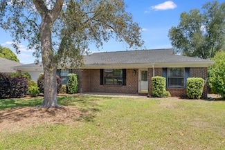 64 Lake Lorraine Cir, Shalimar, FL 32579