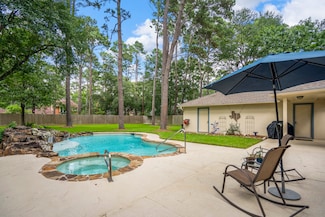 6118 Magnolia St, Katy, TX 77493
