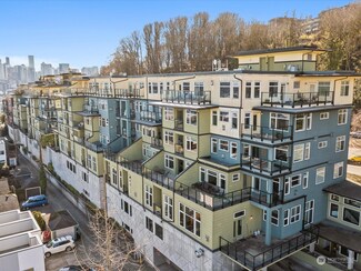 655 Crockett St Unit B302, Seattle, WA 98109