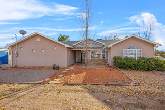 923 W Vivian Rd, Belen, NM 87002