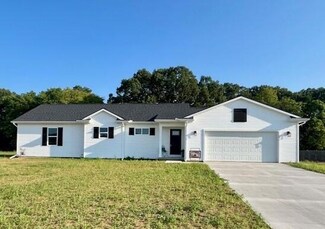 3236 Signal Point Dr, Allegan, MI 49010