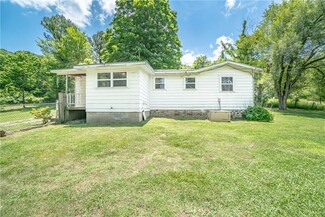 13516 Sugar Mountain Rd, West Fork, AR 72774