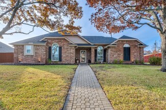 330 Morning Dove Dr, Duncanville, TX 75137