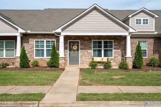 414 Edgebrook Dr, Madison, AL 35756