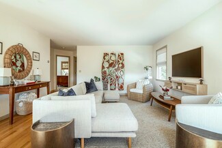 28 Elm St Unit 3, Manchester, MA 01944