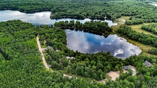 7961 McNutt Lake Ln, Minocqua, WI 54548