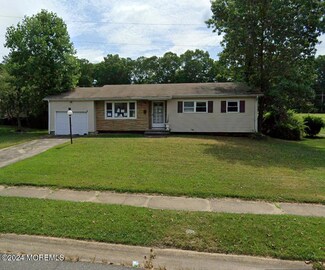 23 Drexel Dr, Jackson, NJ 08527