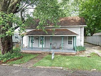 422 Josephine St, Paoli, IN 47454