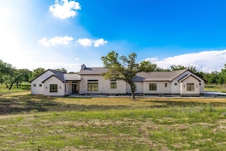 115 Flowering Sage Ln, Fredericksburg, TX 78624