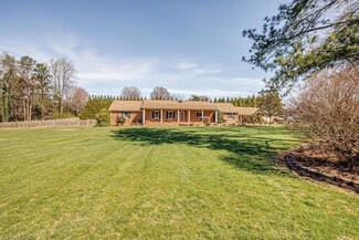 4643 Swain Ln, Walkertown, NC 27051