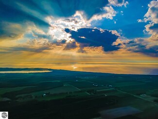 4940 N Houdek Rd, Suttons Bay, MI 49682