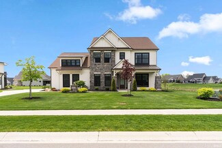 18015 Tullymore Ln, Leo, IN 46765