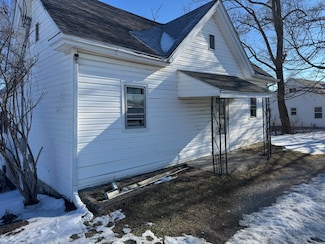 1604 Alton Rd, Lawrenceburg, KY 40342