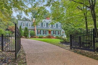 101 Lakeshead Dr, Williamsburg, VA 23185