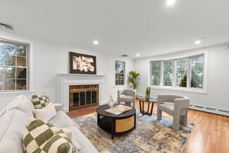 67 Hillsboro St, Quincy, MA 02169