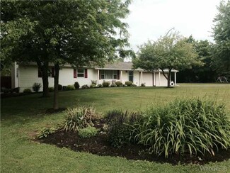 7726 School Rd, Bergen, NY 14416