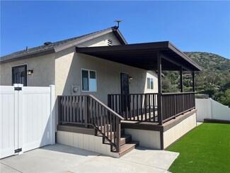 9335 Chimney Rock Ln, El Cajon, CA 92021