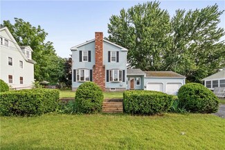 231 Division St, Pawtucket, RI 02860