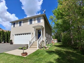 3 Birch Ave, East Longmeadow, MA 01028