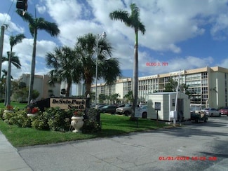 701 Three Islands Blvd Unit 212, Hallandale Beach, FL 33009