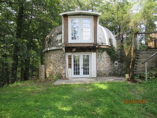 353 Rush Ave, Ronceverte, WV 24970