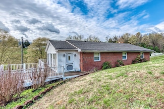 172 Lee St, Lebanon, VA 24266