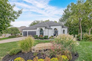 10561 Walmer St, Overland Park, KS 66212