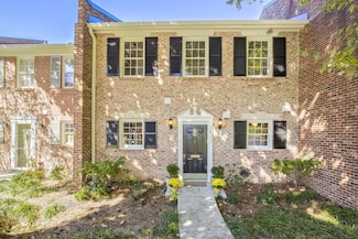 3050 Margaret Mitchell Dr NW Unit 16, Atlanta, GA 30327