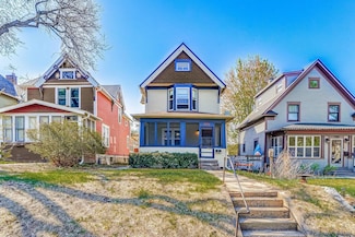 1976 Iglehart Ave, Saint Paul, MN 55104