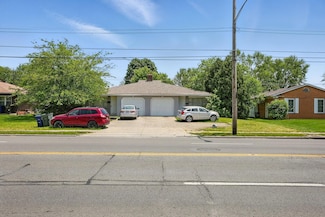 5174-5176 Karl Rd, Columbus, OH 43229
