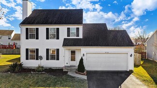 208 Kemperwood Dr, Pataskala, OH 43062