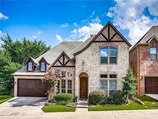 7129 Stone Villa Cir, North Richland Hills, TX 76182
