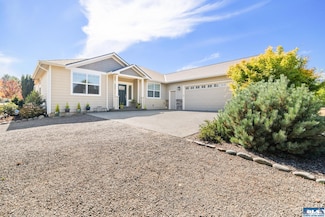 22 Star Flower Way, Sequim, WA 98382