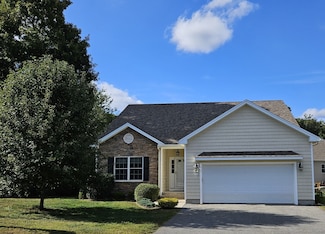 50 Center Ct Unit 50, Colchester, CT 06415