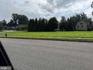 12 Baltray Rd, Dover, DE 19904