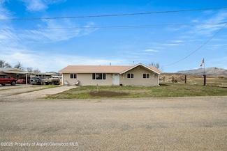 847 Glenwood Ave, de Beque, CO 81630