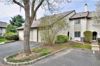 199 Thoreau Dr, Plainsboro, NJ 08536