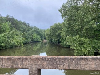 2 N Hagler Rd Unit 2, Northport, AL 35475