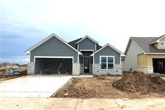 1967 Cambria Dr, Bryan, TX 77807